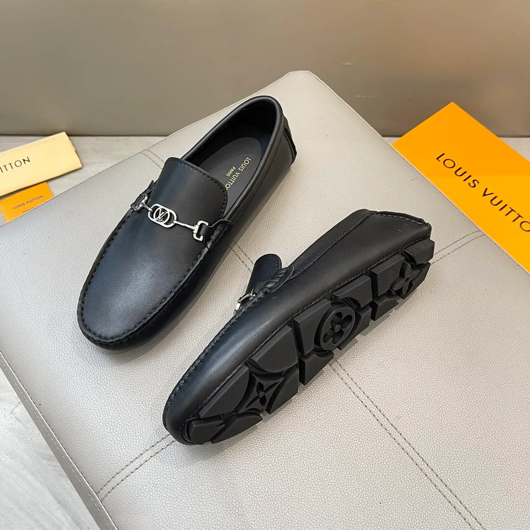 Factory price: 460💰LV men's beanie shoes 2025 official website synchronized <market top version> cowhide grain ➕ black cow lining original packaging. Size 38-45